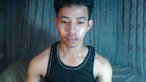 bigcockyummysexjosh online show from April 3, 2:59 pm