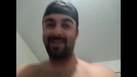 Snapshot of bigcumcanada chatting on February 6, 10:43 pm bg online show from February 6, 10:43 pm