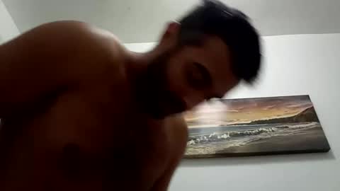 Snapshot of bigcumcanada chatting on November 18, 12:38 am bg online show from November 18, 12:38 am