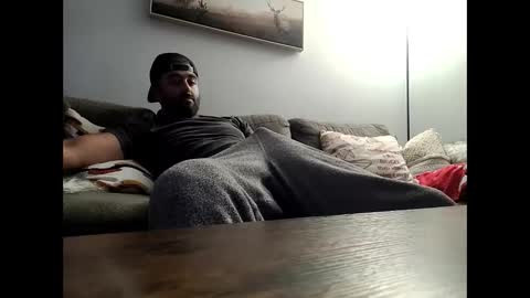 Snapshot of bigcumcanada chatting on November 18, 9:41 pm bg online show from November 18, 9:41 pm