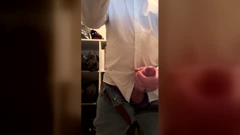 Snapshot of bigdick3981 chatting on April 23, 6:54 pm bigdick3981 online show from April 23, 6:54 pm