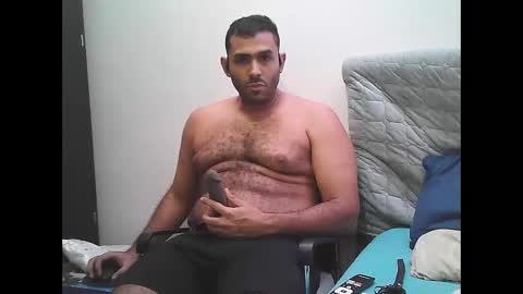 Snapshot of bigdick8510 chatting on October 20, 4:57 am orlando online show from October 20, 4:57 am