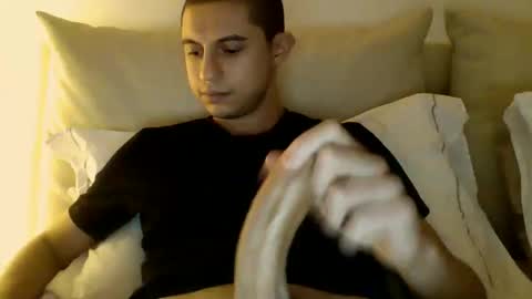 Big online show from February 1, 5:26 pm