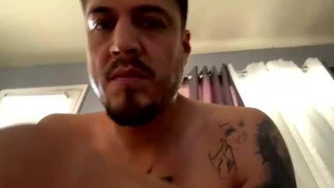Snapshot of bigdicklatin909 chatting on April 16, 7:47 pm Bigdicklatin online show from April 16, 7:47 pm