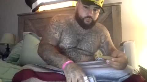 Snapshot of bigdickrican94 chatting on October 11, 4:16 pm bigdickrican94 online show from October 11, 4:16 pm