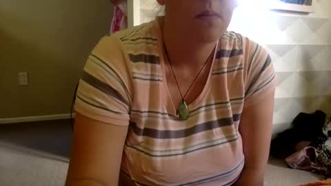 bigdoublee online show from April 24, 12:46 am