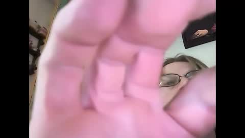 Snapshot of bigelectricrod chatting on January 5, 5:41 pm bigelectricrod online show from January 5, 5:41 pm