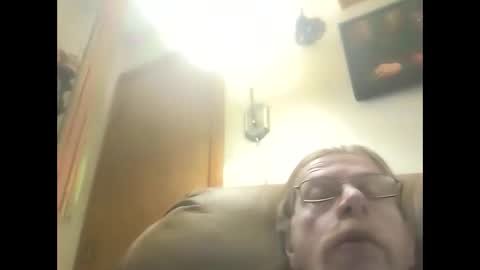 Snapshot of bigelectricrod chatting on February 28, 11:58 am bigelectricrod online show from February 28, 11:58 am