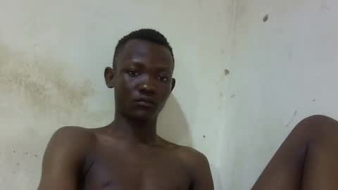 Snapshot of bigfeet9999 chatting on February 9, 7:30 pm Ask in pvt online show from February 9, 7:30 pm