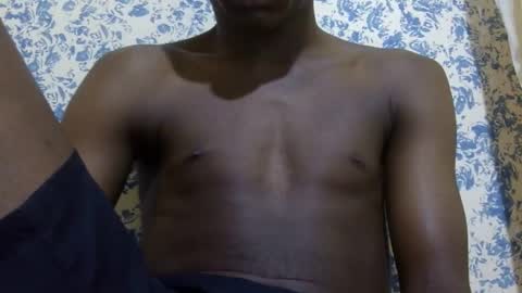 Snapshot of bigfeet9999 chatting on October 3, 10:40 pm Ask in pvt online show from October 3, 10:40 pm