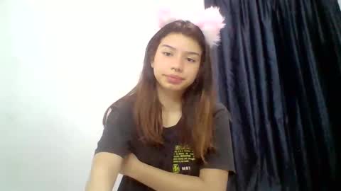 Snapshot of bigfinger125 chatting on February 28, 8:53 am Lucy and Fred online show from February 28, 8:53 am