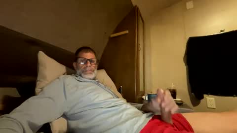 biggcock27 online show from November 1, 12:34 am