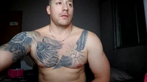 Snapshot of biggeboyy chatting on May 7, 2:06 am biggeboyy online show from May 7, 2:06 am