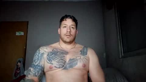 Snapshot of biggeboyy chatting on May 11, 3:34 am biggeboyy online show from May 11, 3:34 am