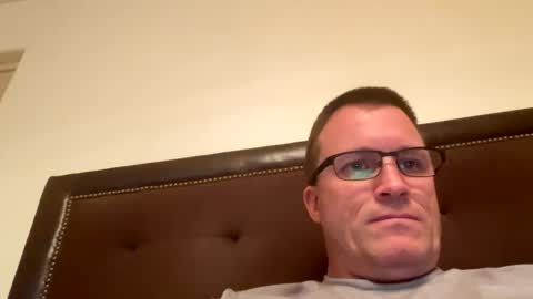 bigger22332233 online show from January 3, 2:54 am