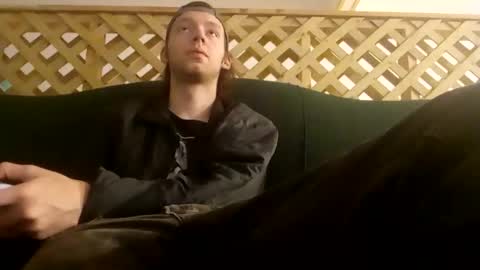 Snapshot of biggestboiiii chatting on October 7, 7:49 am biggestboiiii online show from October 7, 7:49 am