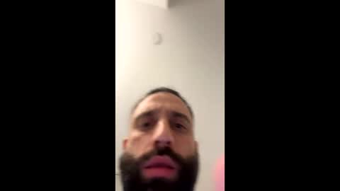 Snapshot of biggestdickyet chatting on November 11, 3:28 am biggestdickyet online show from November 11, 3:28 am