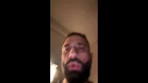 Snapshot of biggestdickyet chatting on January 8, 3:31 am biggestdickyet online show from January 8, 3:31 am