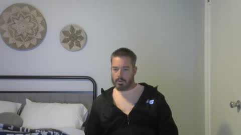 Snapshot of biggin10inch chatting on December 22, 1:11 pm Gavin online show from December 22, 1:11 pm