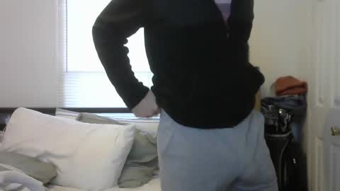 Snapshot of biggin10inch chatting on December 30, 9:50 pm Gavin online show from December 30, 9:50 pm