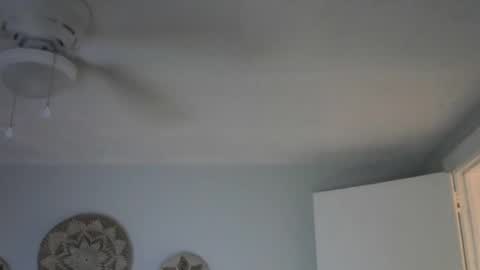 Snapshot of biggin10inch chatting on January 7, 1:14 pm Gavin online show from January 7, 1:14 pm