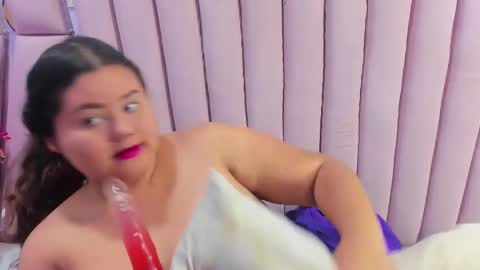 biggstits69 online show from December 28, 3:04 am