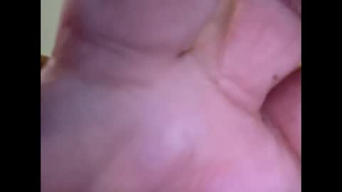 bigguunn online show from April 18, 2:54 pm