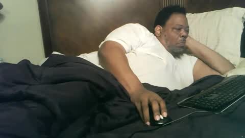 biggyscorpio online show from December 10, 8:08 am