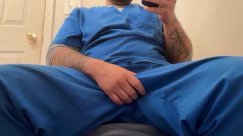 Snapshot of bigheadaddy90 chatting on April 22, 11:34 am Daniel Noelia online show from April 22, 11:34 am