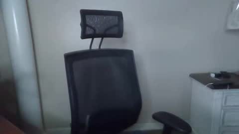 bigheadsoldier online show from May 1, 3:44 am