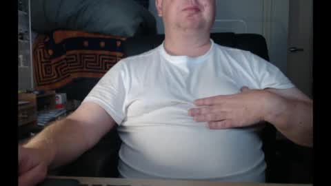 bighorn1981 online show from April 1, 10:18 pm