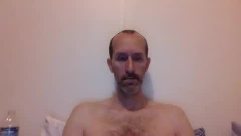 Snapshot of bighugemouthful chatting on February 3, 4:14 am Chaz online show from February 3, 4:14 am