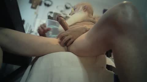 bigjeff01 online show from November 14, 2:49 pm