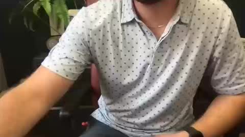 Snapshot of bigjohn890 chatting on October 17, 6:21 pm Big Jon online show from October 17, 6:21 pm