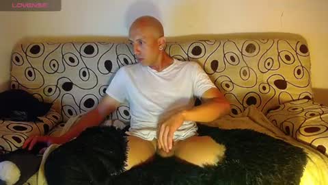 Snapshot of biglatin88 chatting on February 20, 7:12 am biglatin88 online show from February 20, 7:12 am