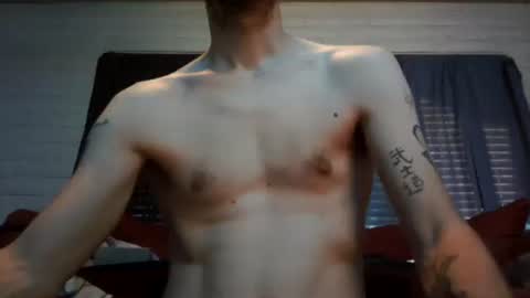 Snapshot of bigman6420 chatting on June 4, 11:00 pm Bigman6420 online show from June 4, 11:00 pm