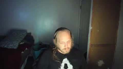 Snapshot of bigmike20129020 chatting on June 1, 8:49 am bigmike20129020 online show from June 1, 8:49 am