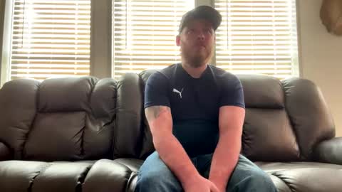 Bigmike online show from April 8, 10:10 pm