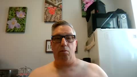 Snapshot of bignhard_69_ chatting on June 12, 5:12 pm bignhard_69_ online show from June 12, 5:12 pm