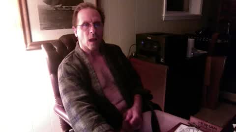 Snapshot of bignjakd6 chatting on May 24, 12:59 am CumCMe online show from May 24, 12:59 am