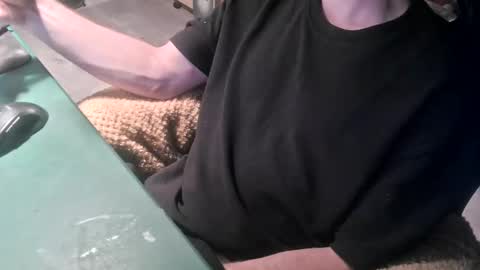 Snapshot of bigpeepdude chatting on September 17, 10:44 pm bigpeepdude online show from September 17, 10:44 pm