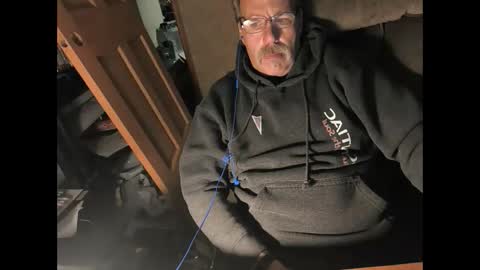 bigrick2014 online show from December 11, 6:04 am