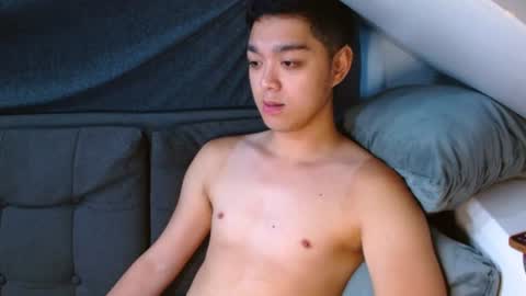 Snapshot of bigshowforyouxx chatting on June 22, 2:36 pm Jay online show from June 22, 2:36 pm
