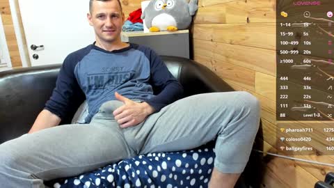 bigsshark online show from February 3, 6:13 am