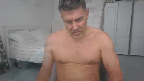 Snapshot of bigtee167 chatting on July 7, 1:15 pm bigtee online show from July 7, 1:15 pm