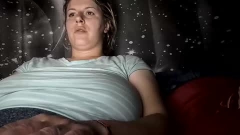 bigtitslala online show from November 1, 8:11 pm