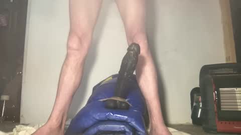 Snapshot of biguywithtoys chatting on January 9, 6:15 pm biguywithtoys online show from January 9, 6:15 pm