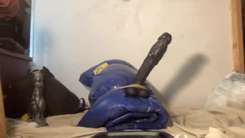 Snapshot of biguywithtoys chatting on September 28, 5:07 pm biguywithtoys online show from September 28, 5:07 pm