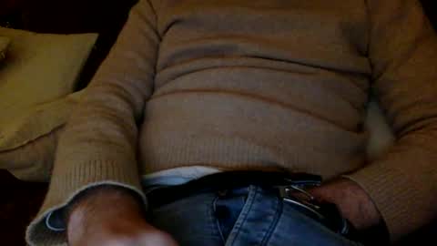 Snapshot of bigvic25cm chatting on January 18, 8:09 pm bigvic25cm online show from January 18, 8:09 pm