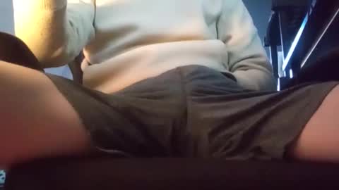 Snapshot of bigwhited2115 chatting on December 7, 6:26 pm Onlyfans redheadedwhitedick online show from December 7, 6:26 pm